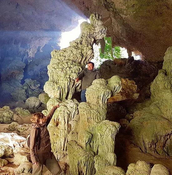 Senderismo Chiapas Explorando cuevas
